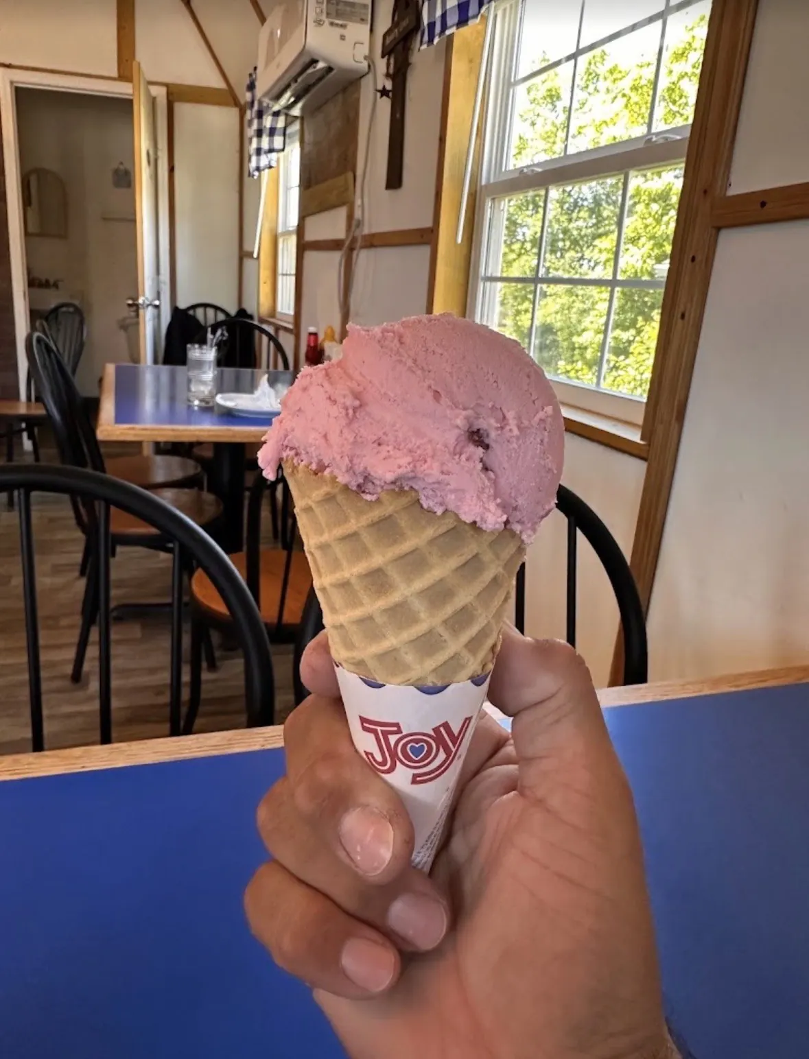 Ice cream cone